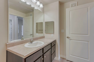 Hutchins-Gateway 39